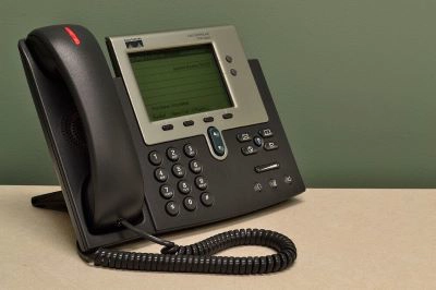 What does "answering machine" mean? | Lingoland English-English Dictionary