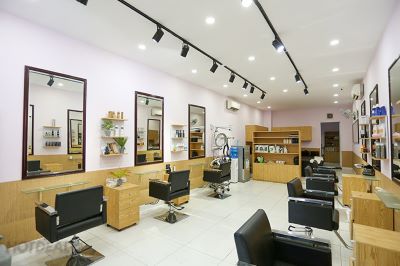 "beauty salon" picture