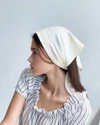 "headscarf" picture