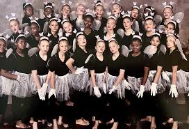 "revue" picture