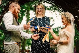 "tie the knot" picture
