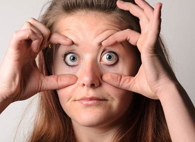 "open someone's eyes" picture