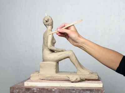 What does sculpt mean? | Lingoland English-English Dictionary
